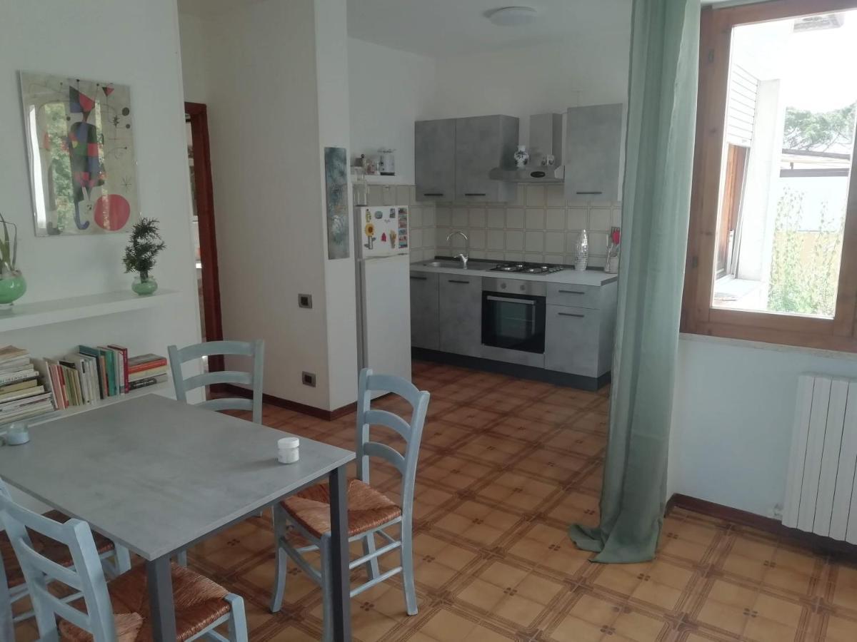 La Casetta Dei Grilli - Accanto Alle Terme Di Venturina E 10" Dal Mare Venturina Terme Bagian luar foto